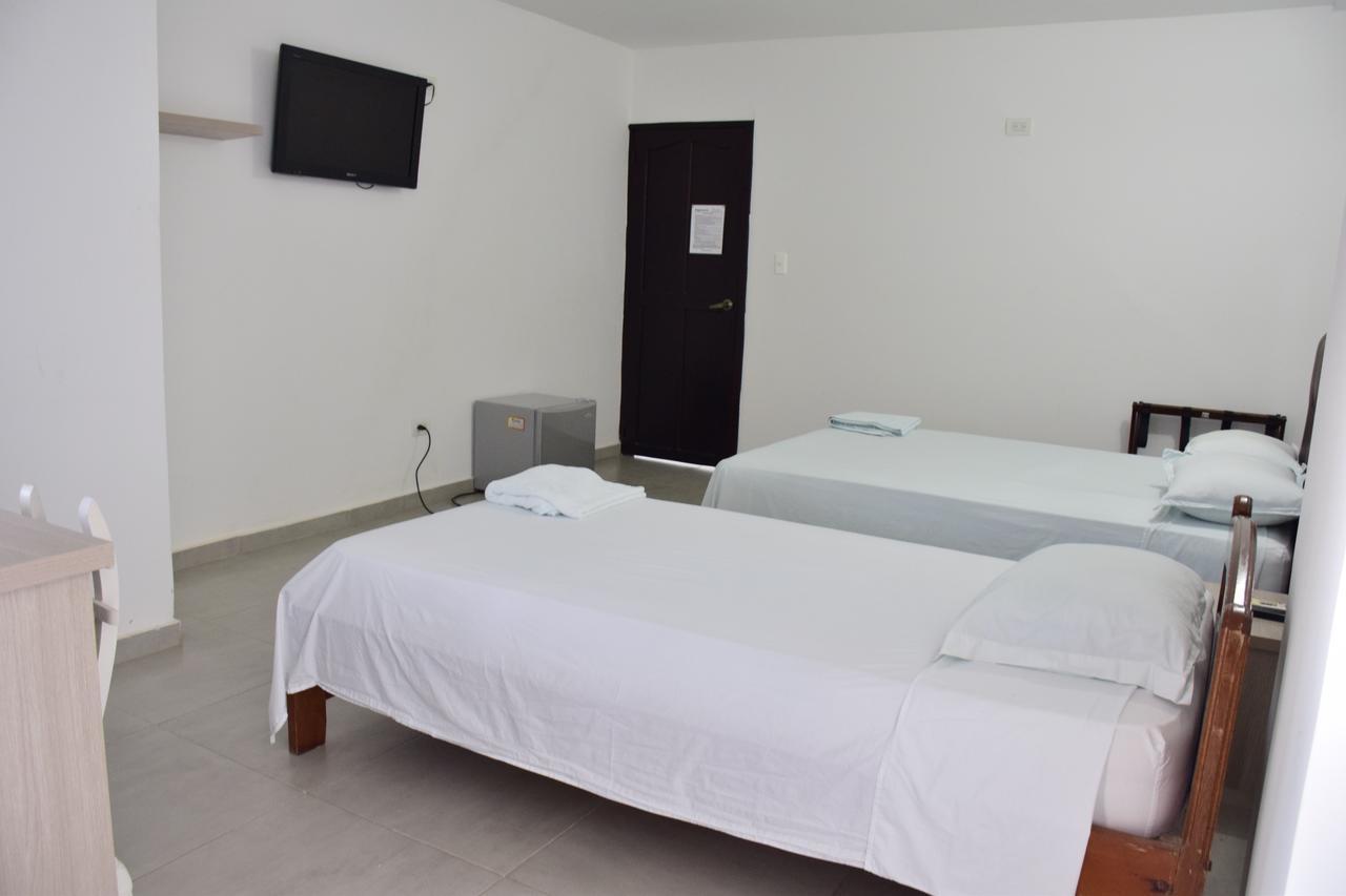 Hotel Plaza Real Montelíbano Kültér fotó